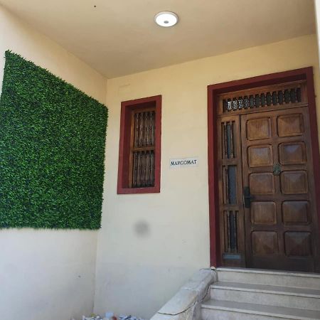 Ommi Hostel Saint Julian's Екстериор снимка