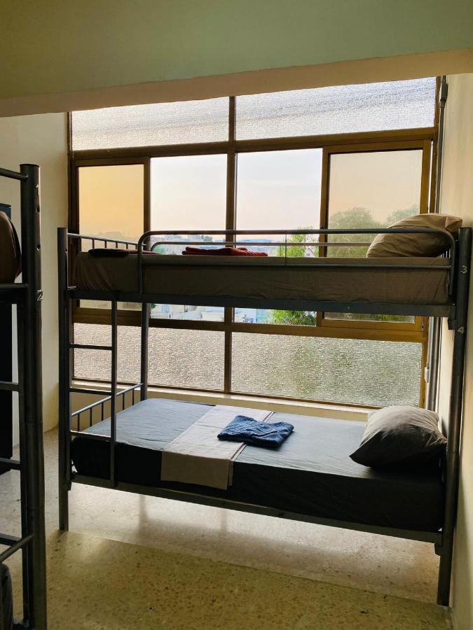 Ommi Hostel Saint Julian's Екстериор снимка